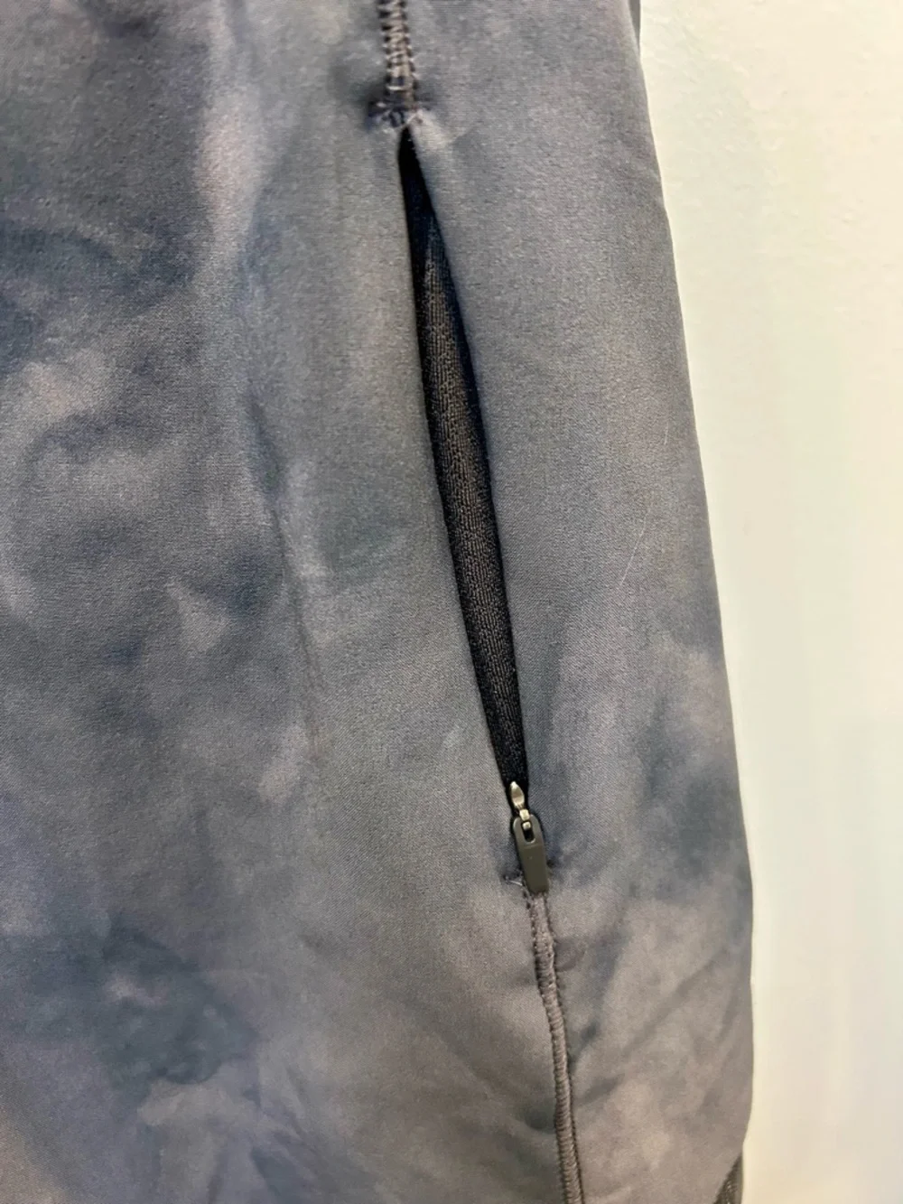 lululemon atheltica hotty hot high rise skirt size 6 - Picture 5 of 10